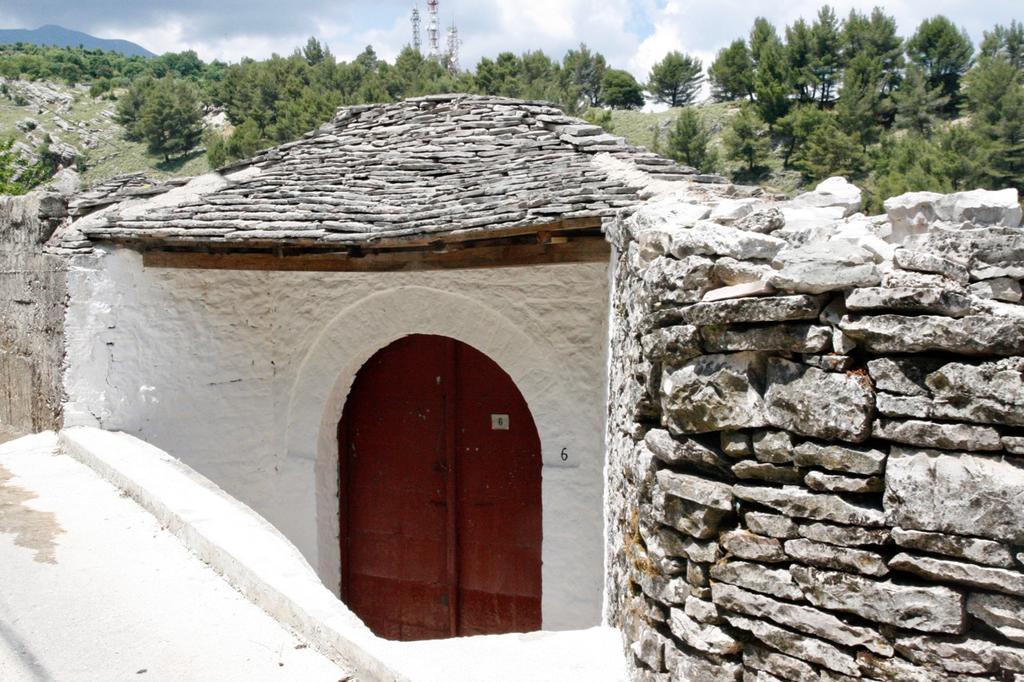 Stone Rooms 1850 Gjirokaster Ngoại thất bức ảnh